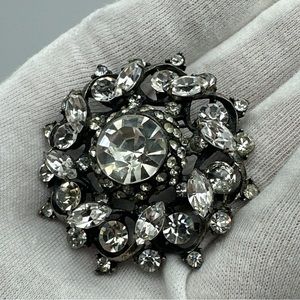 Vintage Unique Rhinestone Brooch #654